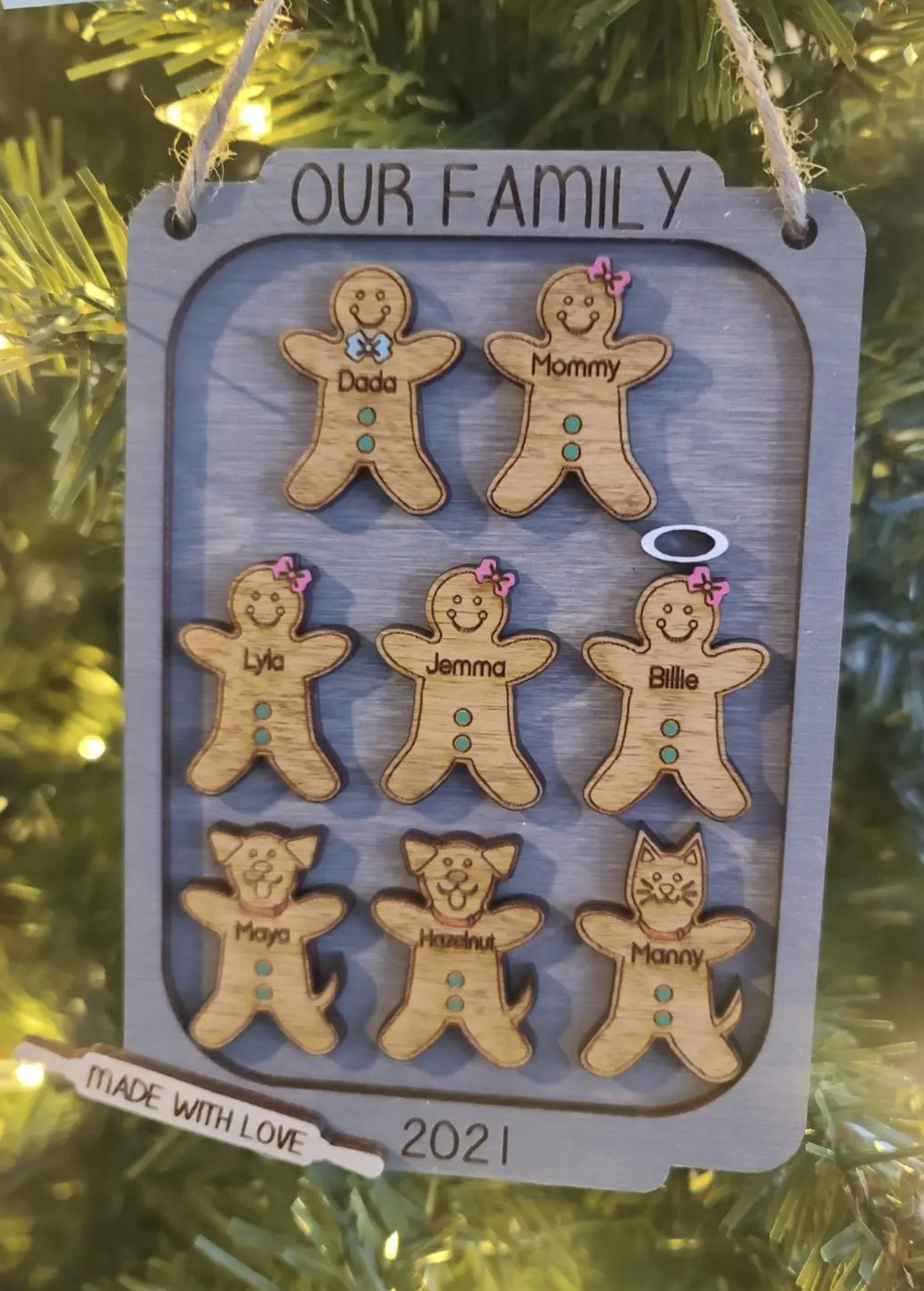 Gingerbread Tray Family Ornament