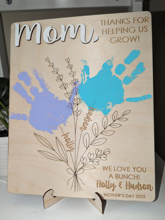 DIY Handprint Flowers Sign